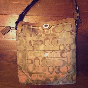Coach shoulder bag